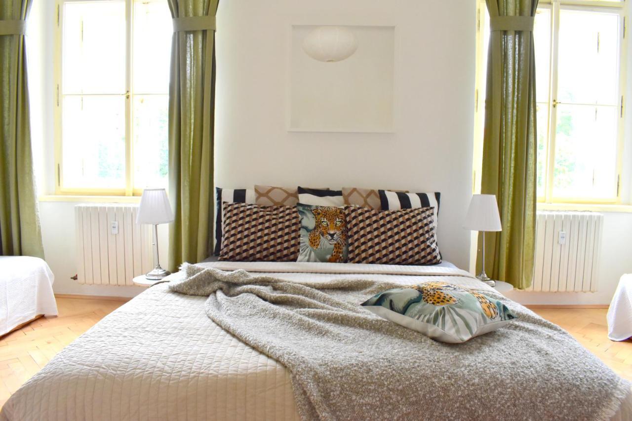 Wellness Apartments Florenc Прага Екстериор снимка