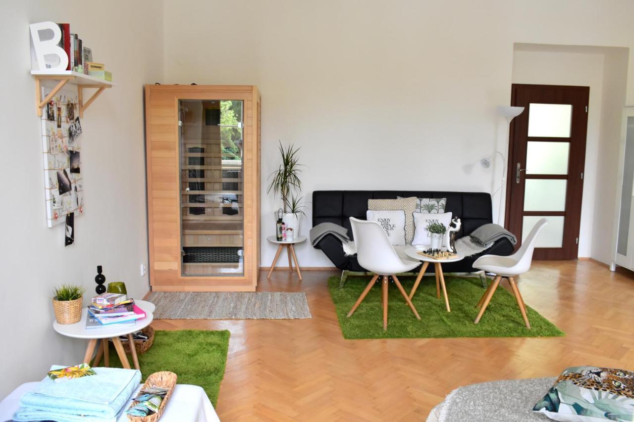 Wellness Apartments Florenc Прага Екстериор снимка