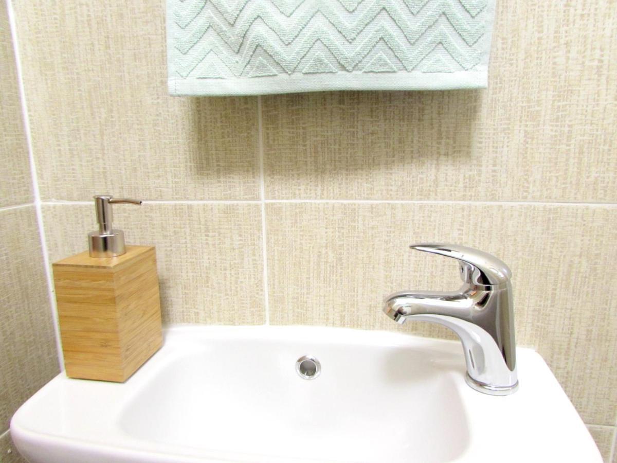 Wellness Apartments Florenc Прага Екстериор снимка